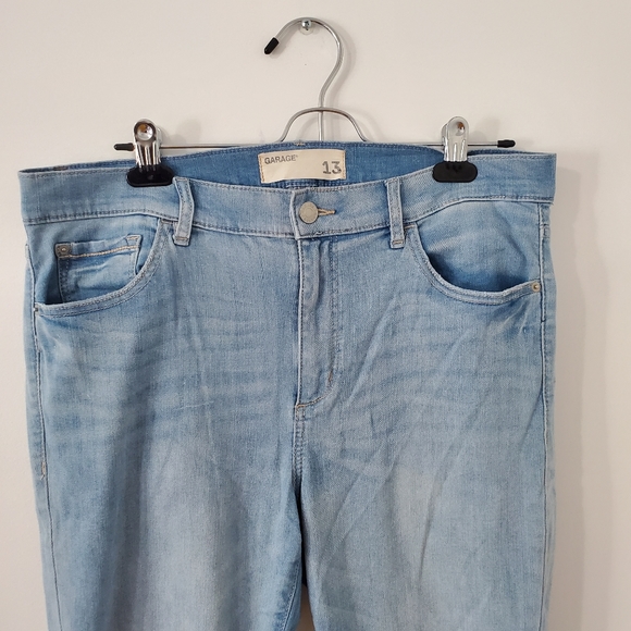 Denim - Picture 3 of 3